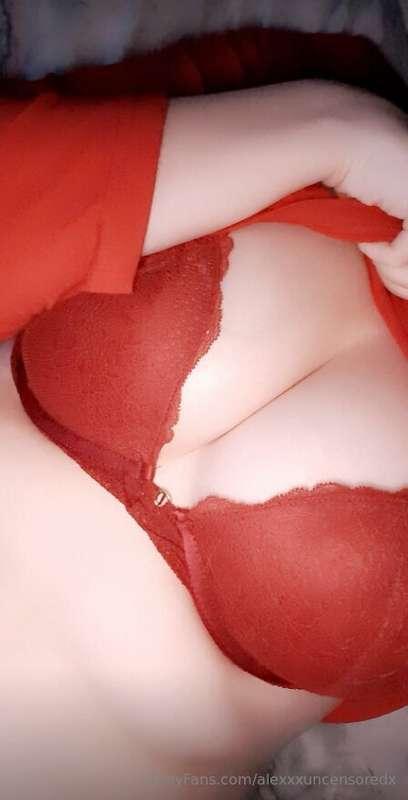 My favourite time of day? When you watch me strip 💦