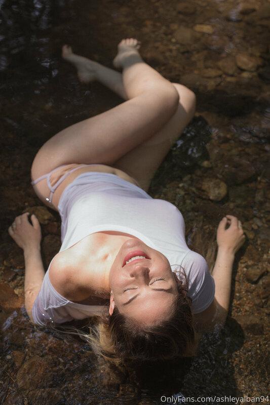It has been so hot ☀️☀️☀️ I had to go to the river to cool o..