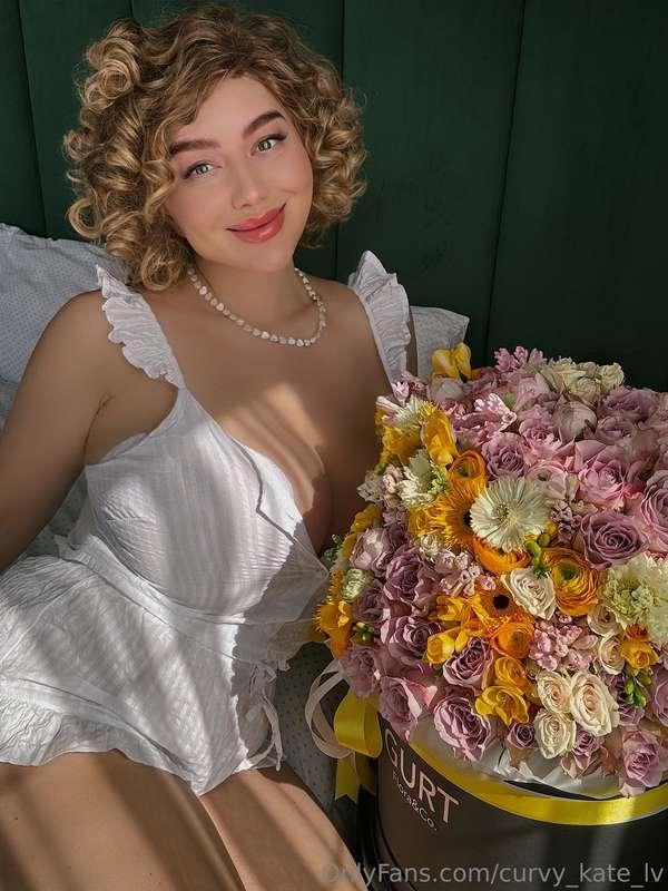 Today I would like to say how much I really love flowers!!! ..