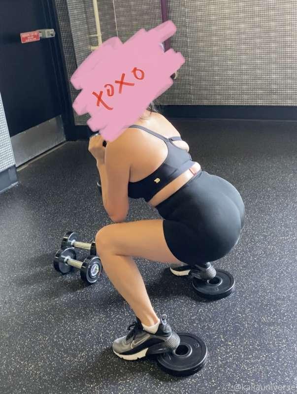 putting in that work bby. 🏋️‍♀️🍑 already got the hips! just ..