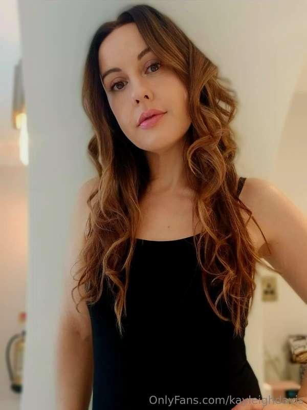 You just can't go wrong with a little black dress can you?! ..