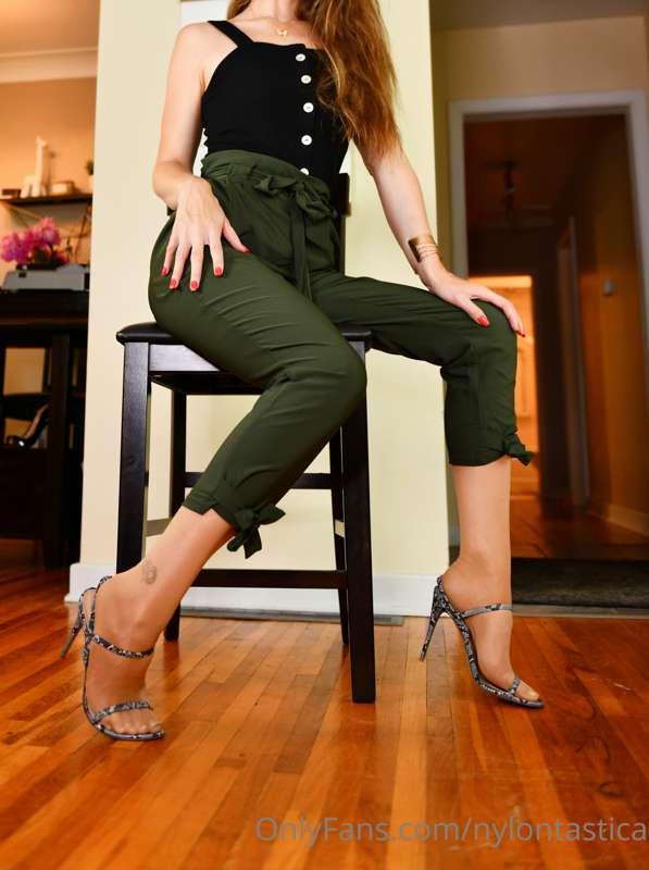 nylontastica image #0