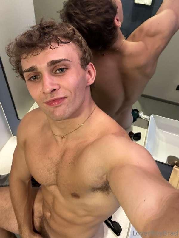 loverboybrad image #4