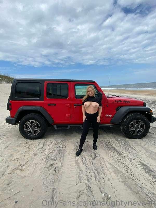 Wheelin on the beach today! 😊