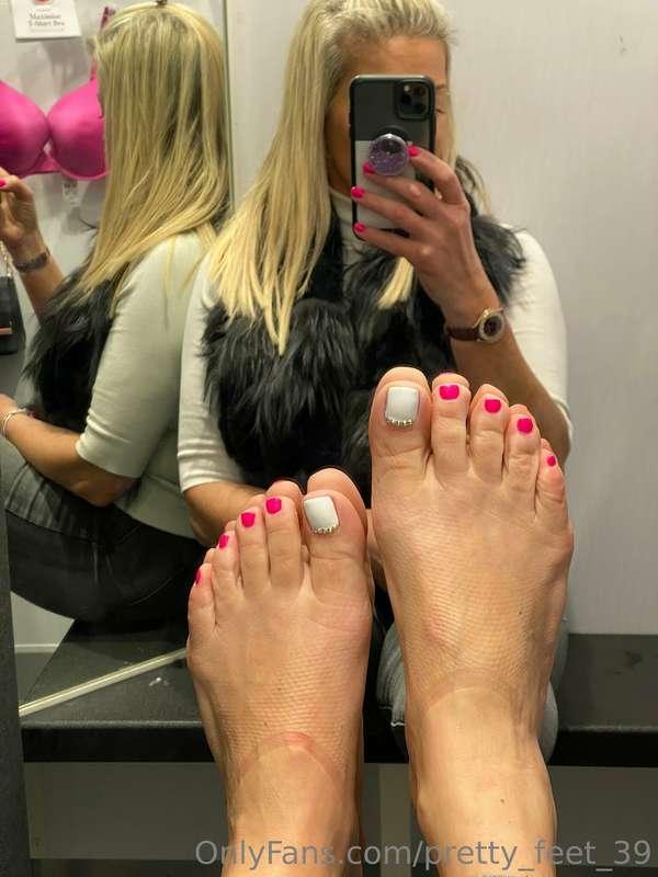 pretty_feet_39 image #1