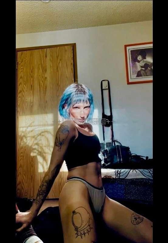 felonywhatevr_free image #0