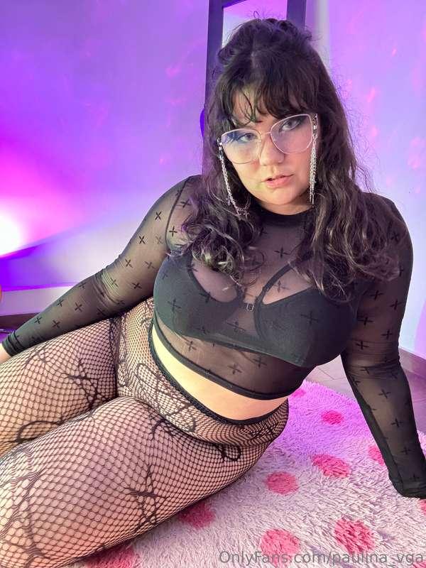 My boobs looks 😩 fucking delicious 🤤