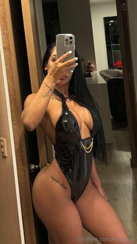 Leather, yay or nay? 🙈