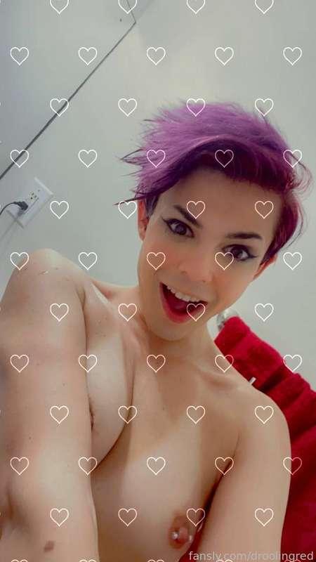 droolingred image #1