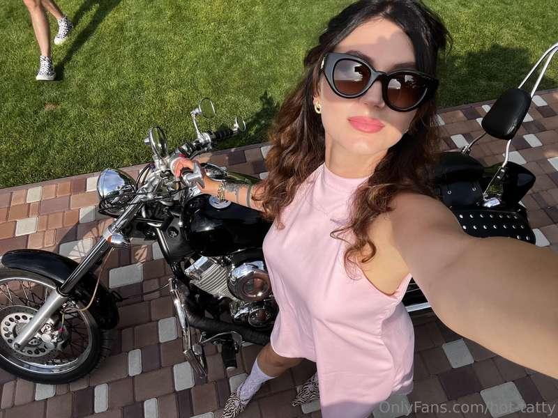 A cute dress, a loud motorcycle and a mood on the verge of d..