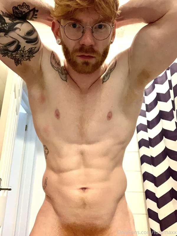Armpits so sweaty after the gym. Which one do you want?