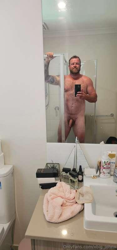 Morning shower, all fresh amd clean 💦😁