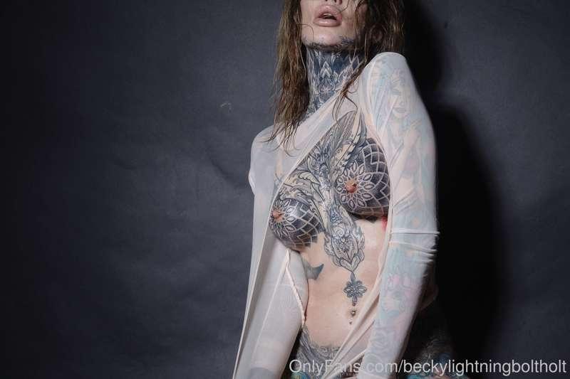 RIP it off and cover my in oil 💦