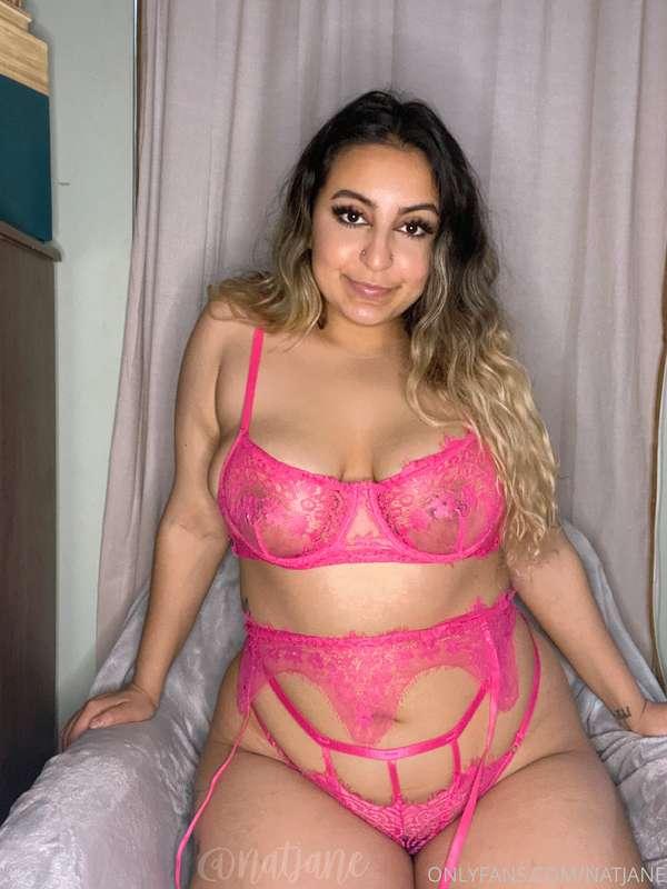 can we take this off and get naked 💗