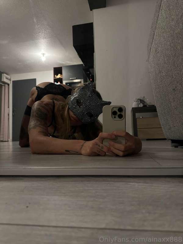 ainaxx888 image #2