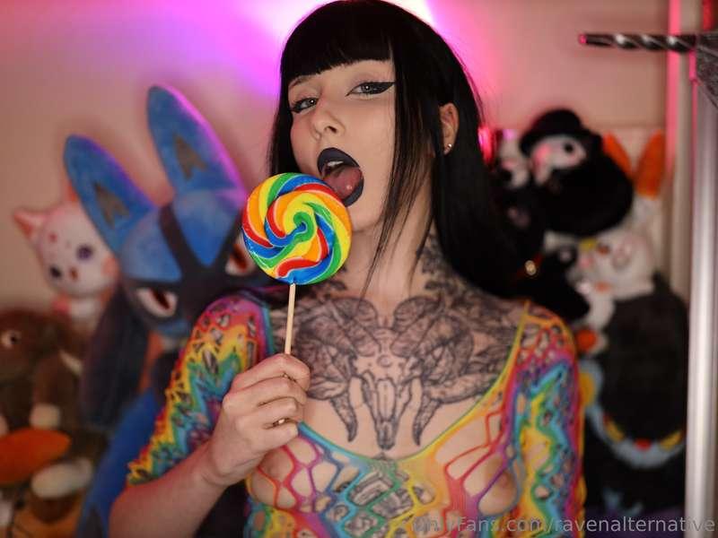 sticky sweet 🍭