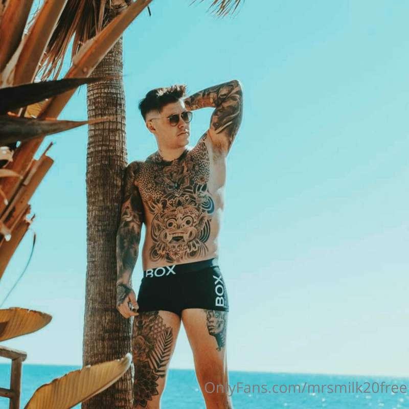 #ad 🔥💦🥵❗Goo for the VIP page of my friend @justin_bieber1  o..