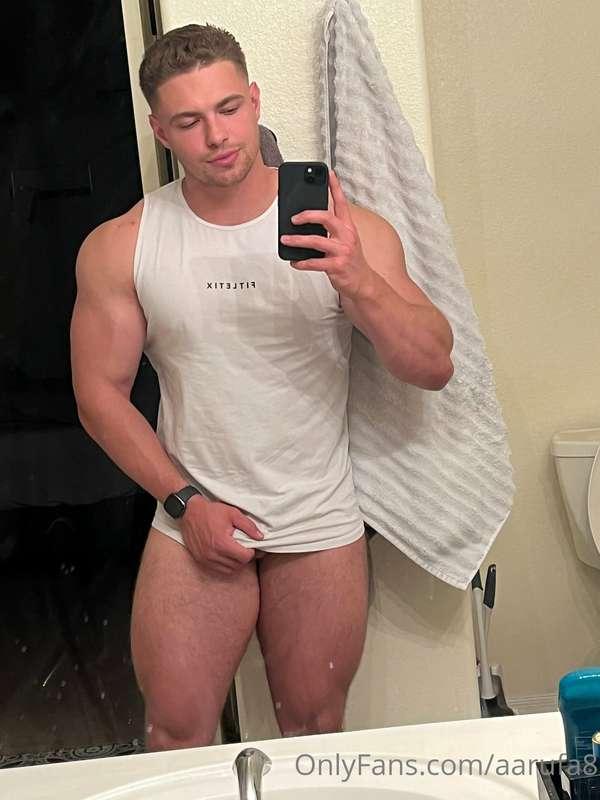 Been awhile 😜 who likes my current shape?