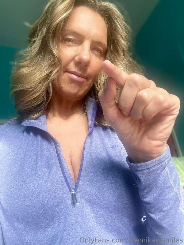 Giantess Mikayla I want to eat you up!