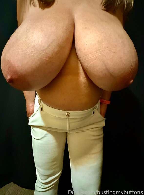 bustingmybuttons image #1