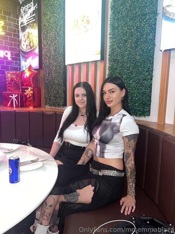 Get a dickrate from us!😘 or sph. 😈 Voicenote tip us both $20..