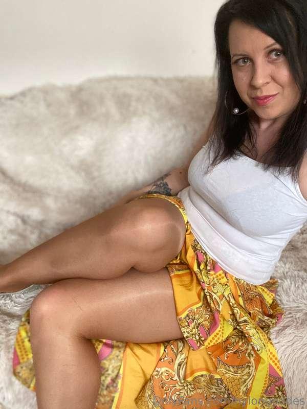 nylongoddes image #1