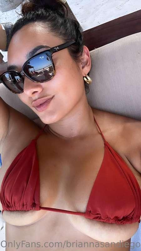 Boobies so big… guess the size 😏 If you guess right… I’ll se..