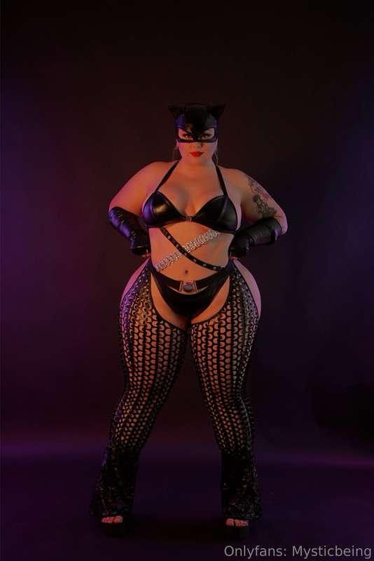 I don’t do subtle. You noticed me for a reason 😉