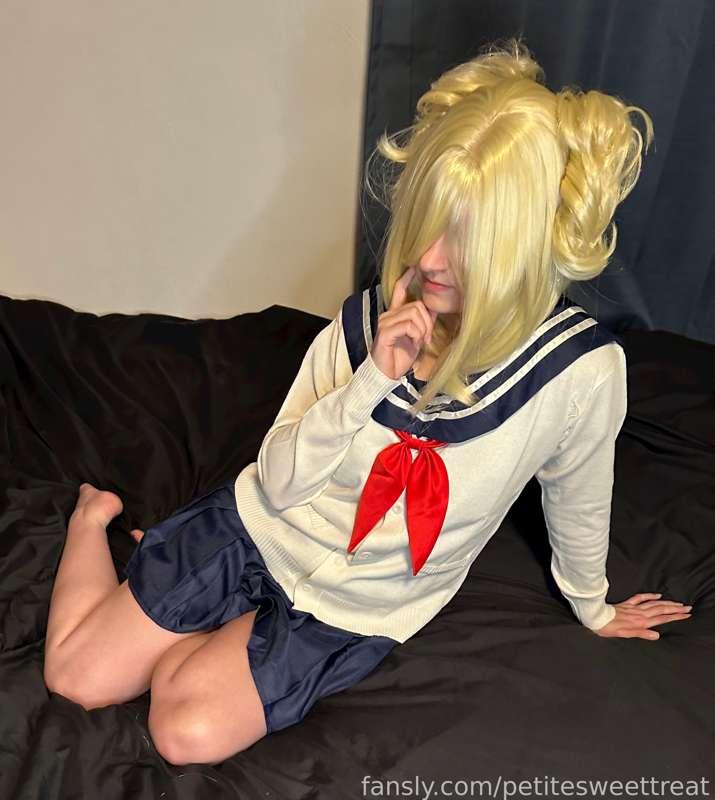 Little intermission photo set! Himiko Toga cosplay came in so I took a photo set with her! (She isn’t this week’s video, just a heads up) Also my face hurts from trying to grin so hard so much… 😈🫠


#cosplay #toga #mha #himiko #school #girl #skirt #legs #thighs #ass #myheroacademia #myhero