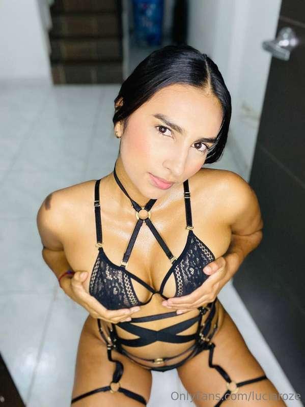 DM me your dick size babe 😈😋