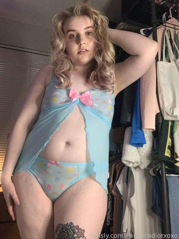 I’m sleepy and sick send good vibes my way

https://fans.ly/r/Pandoradiorxoxo

#fyp #lingerie #panties #blonde #blondie #curvy #thick #pale #thicc #curly #curves #babygirl #daddy #daddysgirl #pandoradior #pandora #dior