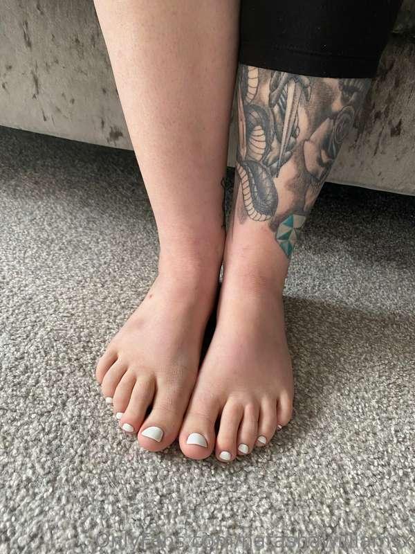White toes anyone? 😉