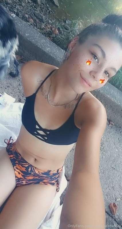Pm me and get a closer look daddy💦👀
