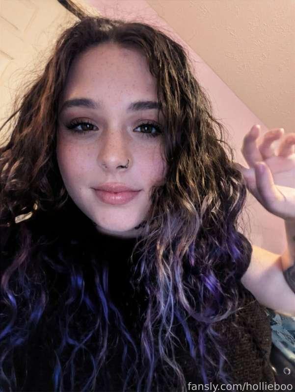 hollieboo image #0