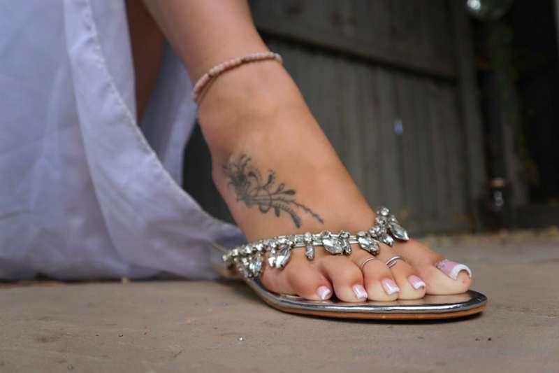 footsiegalore image #9