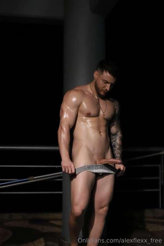 alexflexx_free image #5