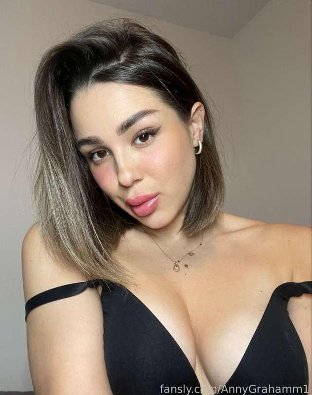 🔥 FREEE 🔥 

I’m your dream girl, open mind, big ass, tight and juicy pussy, very naughty with a big sex appeal 💦 I will gift u some pics so follow me fansly.com/PennyCole  @PennyCole  let’s chat honey, I want to know you
 💕   

🤭 free dick rate if you follow me now
  
 #fyp #ass #pussy #boobs #pussy #wetpussy #squirt #sex #sexygirl #bigasss #hornygirl #sexting #cosplay