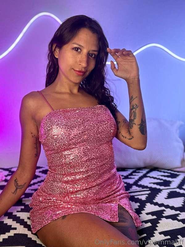 Is my Bday week!🩷
Took this cute pics but sexier are coming😘
