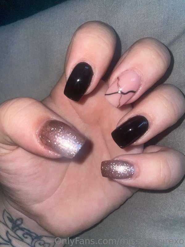 Reimburse for my nails subs. Then you may get a treat 😈