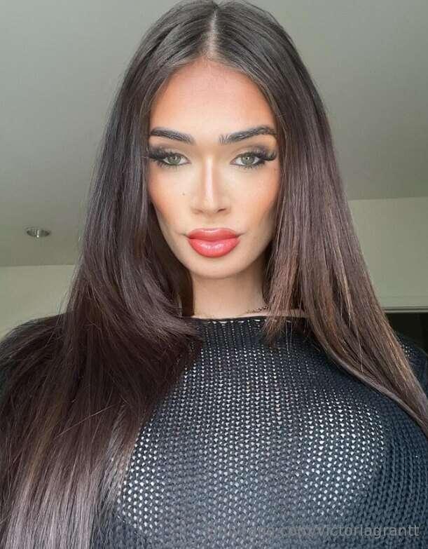 u like it simple or wild? 🙊