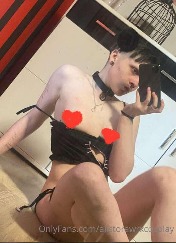 I took the pics almost one year ago, but i felt like u could..