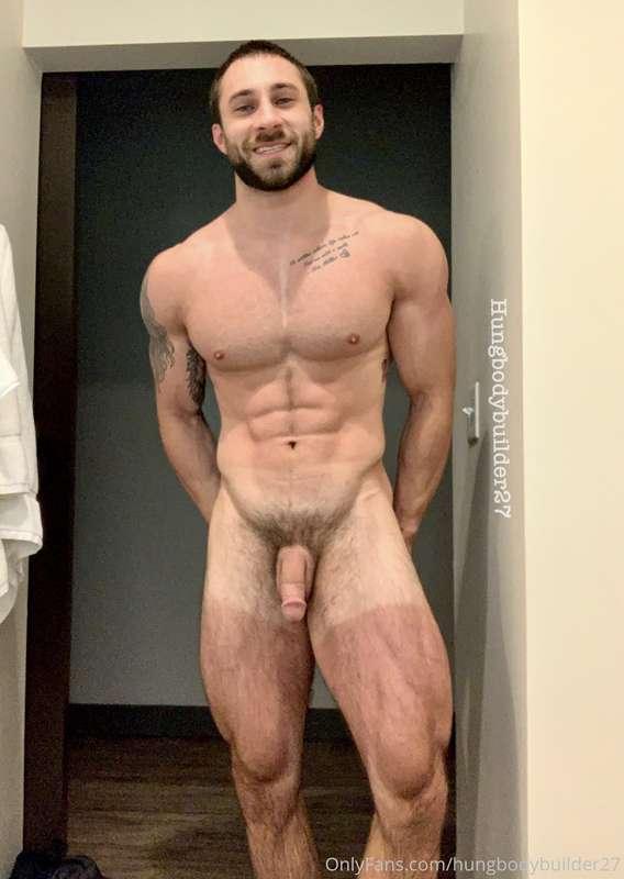 Hard body, soft cock 🍆💦