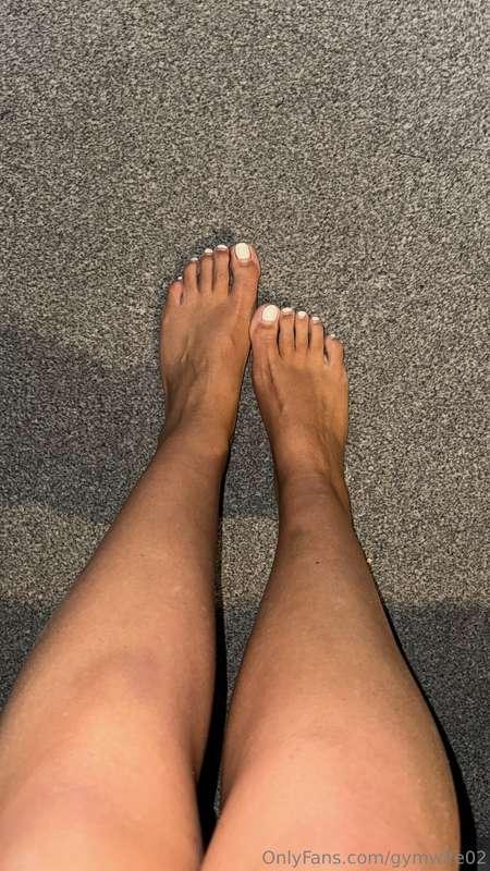 Would you cum all over these sexy soles 😝