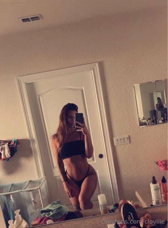Go sub to my hot personal friend of mine. She’s a fuckin bad..