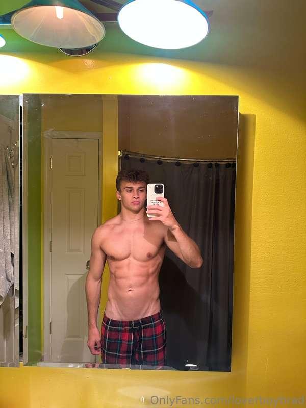 loverboybrad image #2