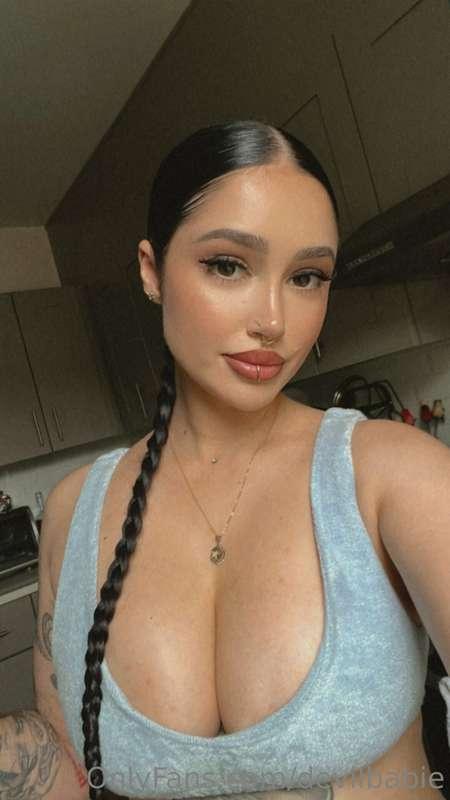 i'm her
