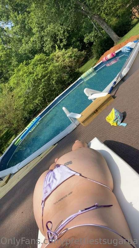 playboigoddess image #0