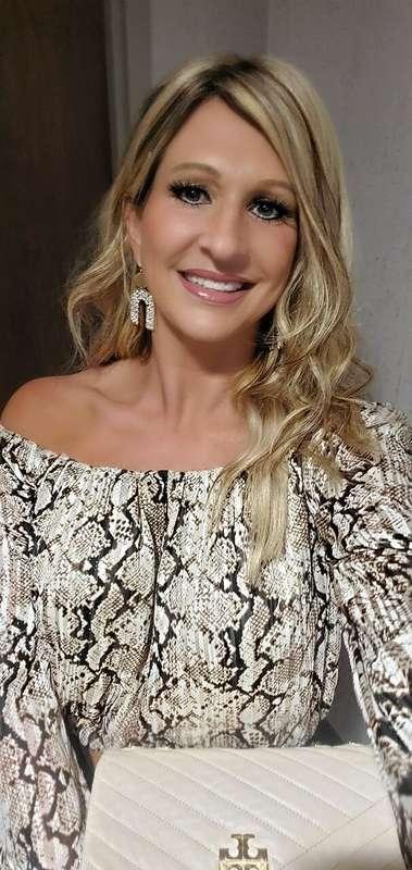 Do you like a classy girl?