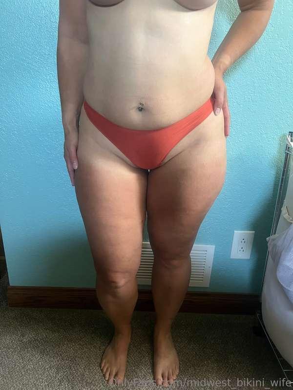 Peek a boo I see boobs