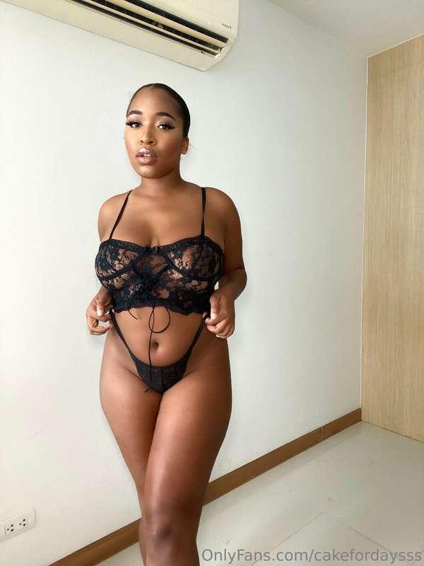 ## can i send you pussy pics xx